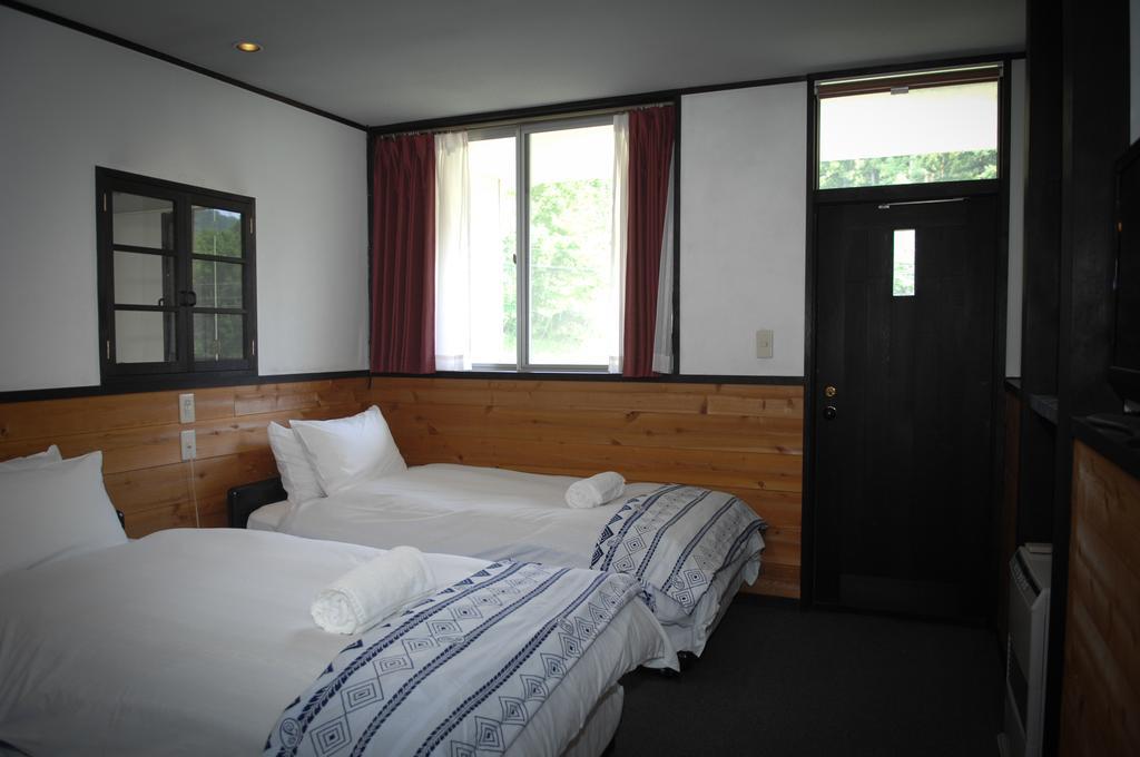 The Phat House Hakuba Room photo